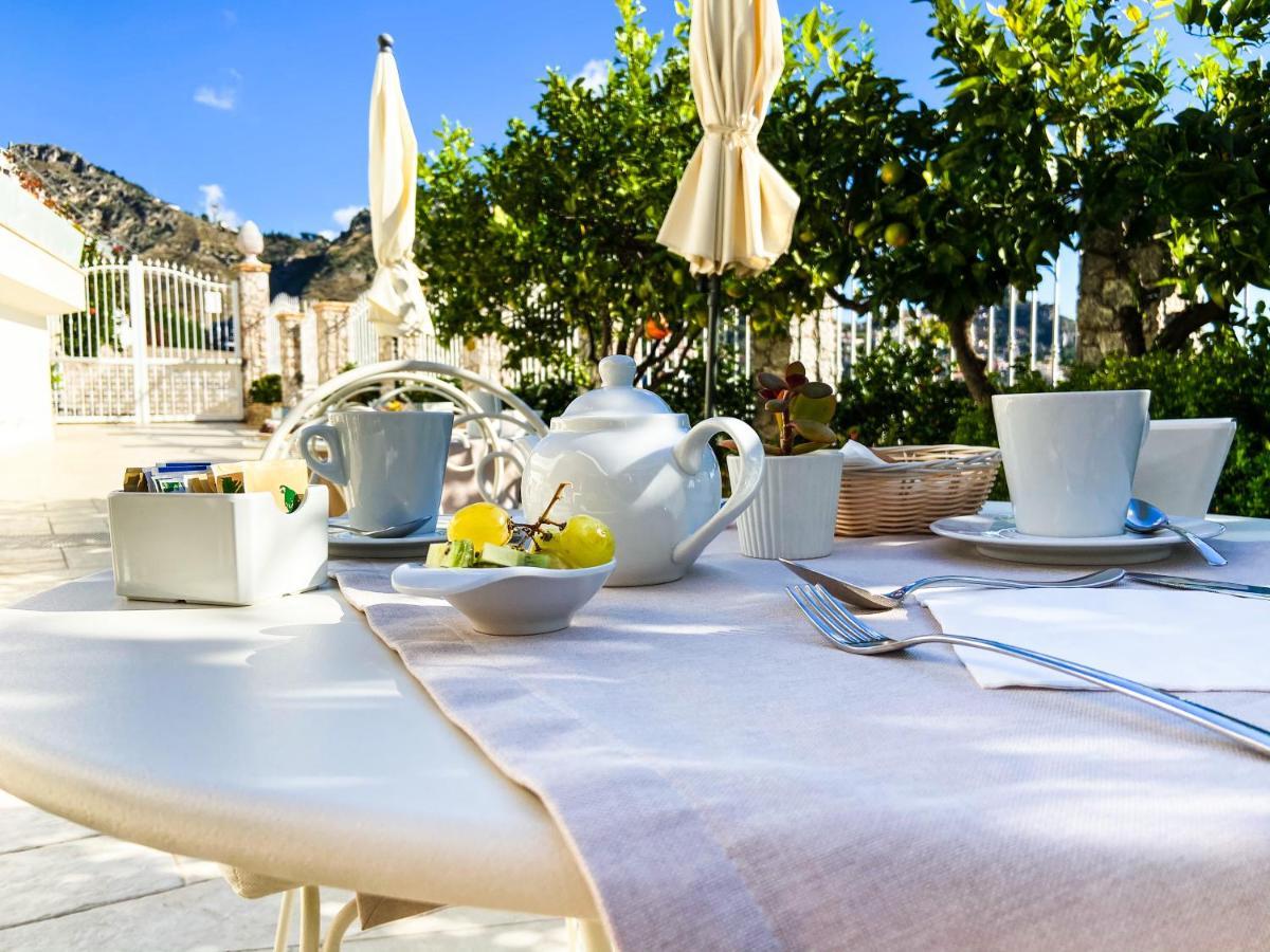 Sciccosa Guest House Taormina Buitenkant foto