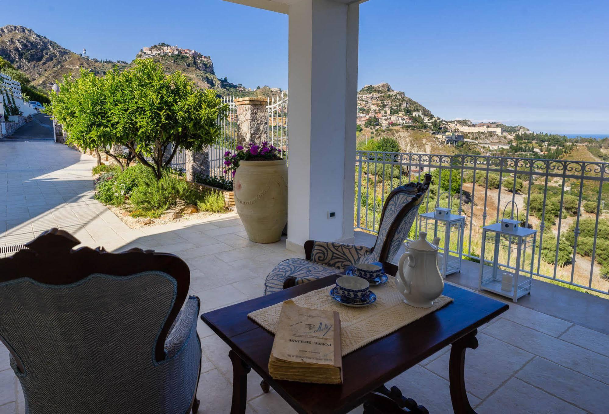 Sciccosa Guest House Taormina Buitenkant foto