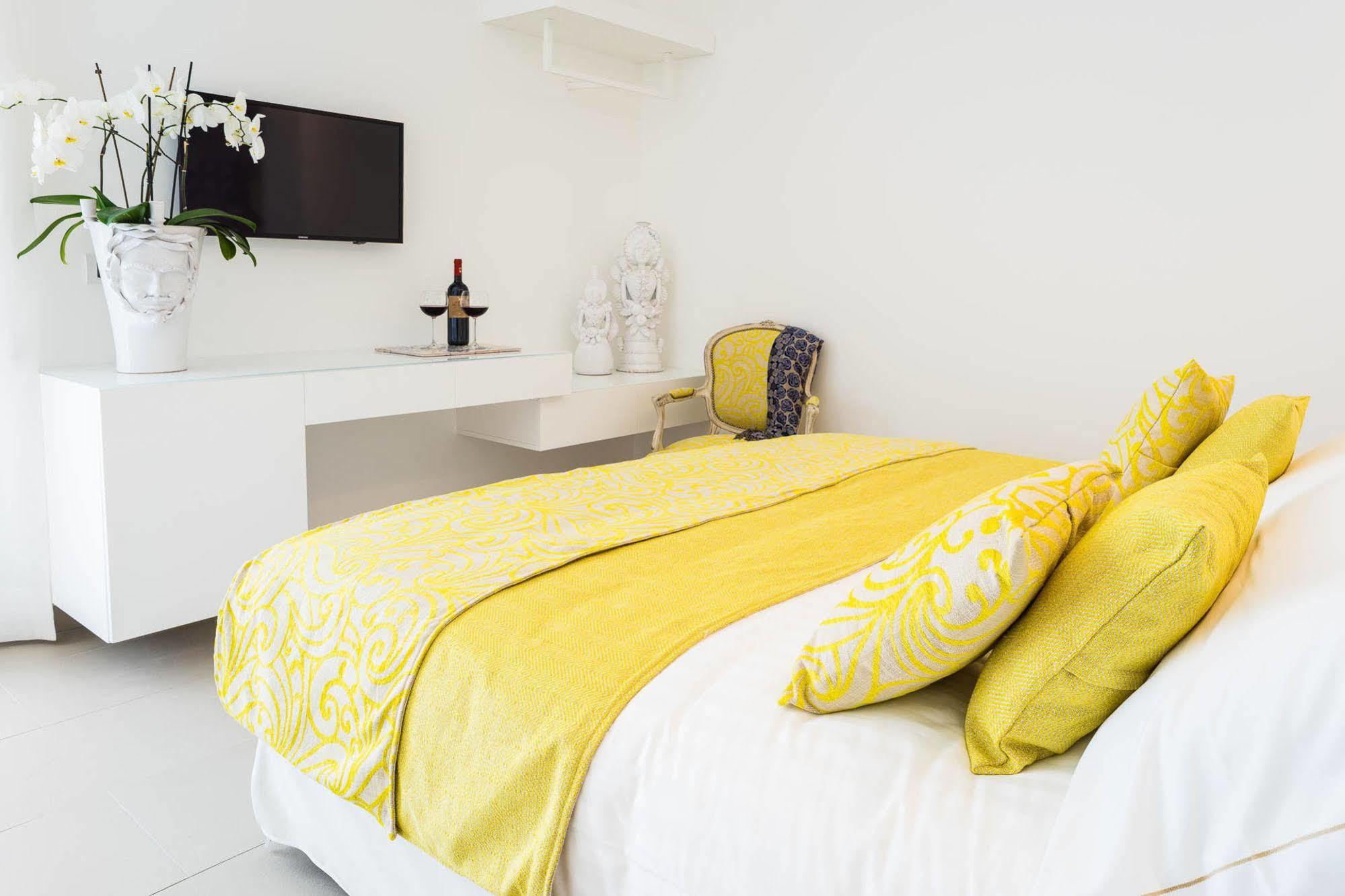 Sciccosa Guest House Taormina Buitenkant foto