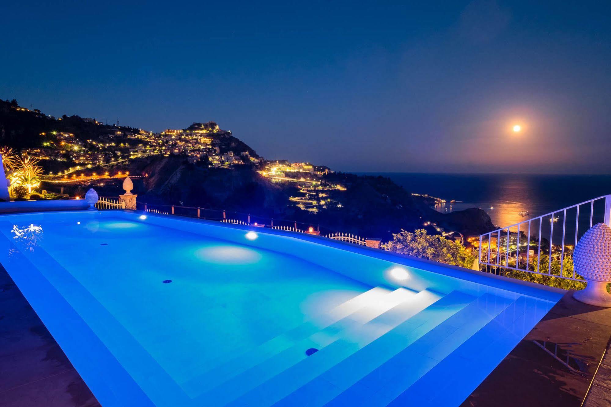 Sciccosa Guest House Taormina Buitenkant foto