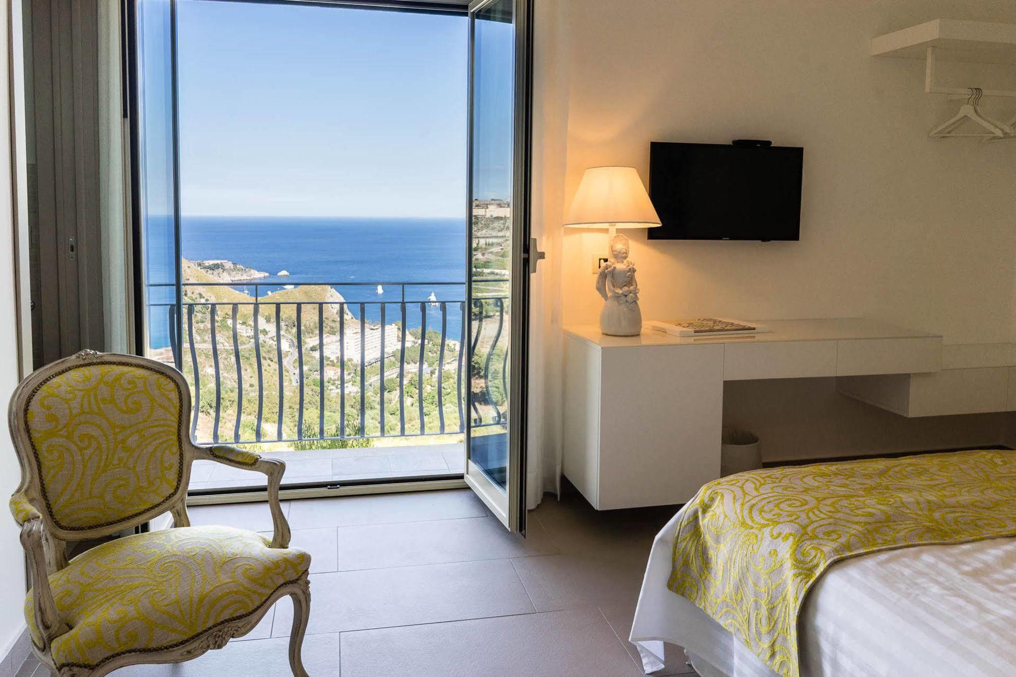 Sciccosa Guest House Taormina Buitenkant foto