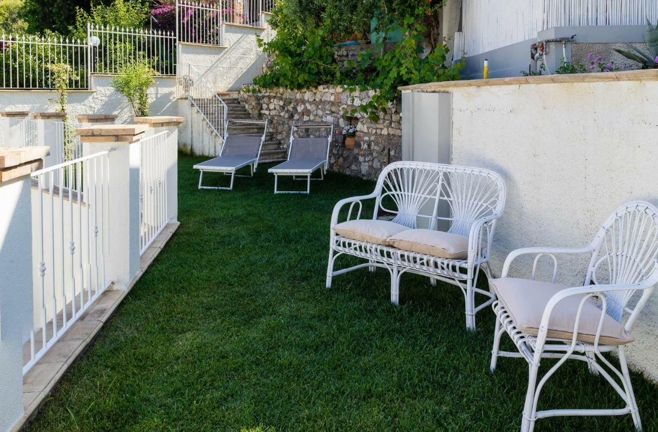 Sciccosa Guest House Taormina Buitenkant foto
